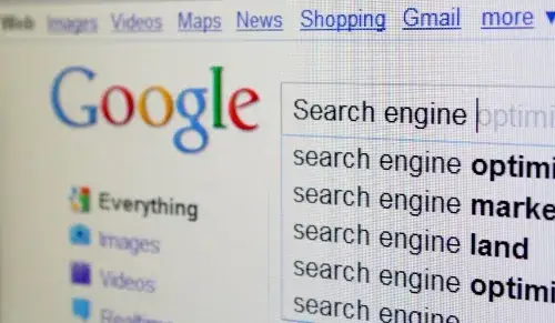 wyszukiwarka google fragment tekstu piosenki cudzysłów